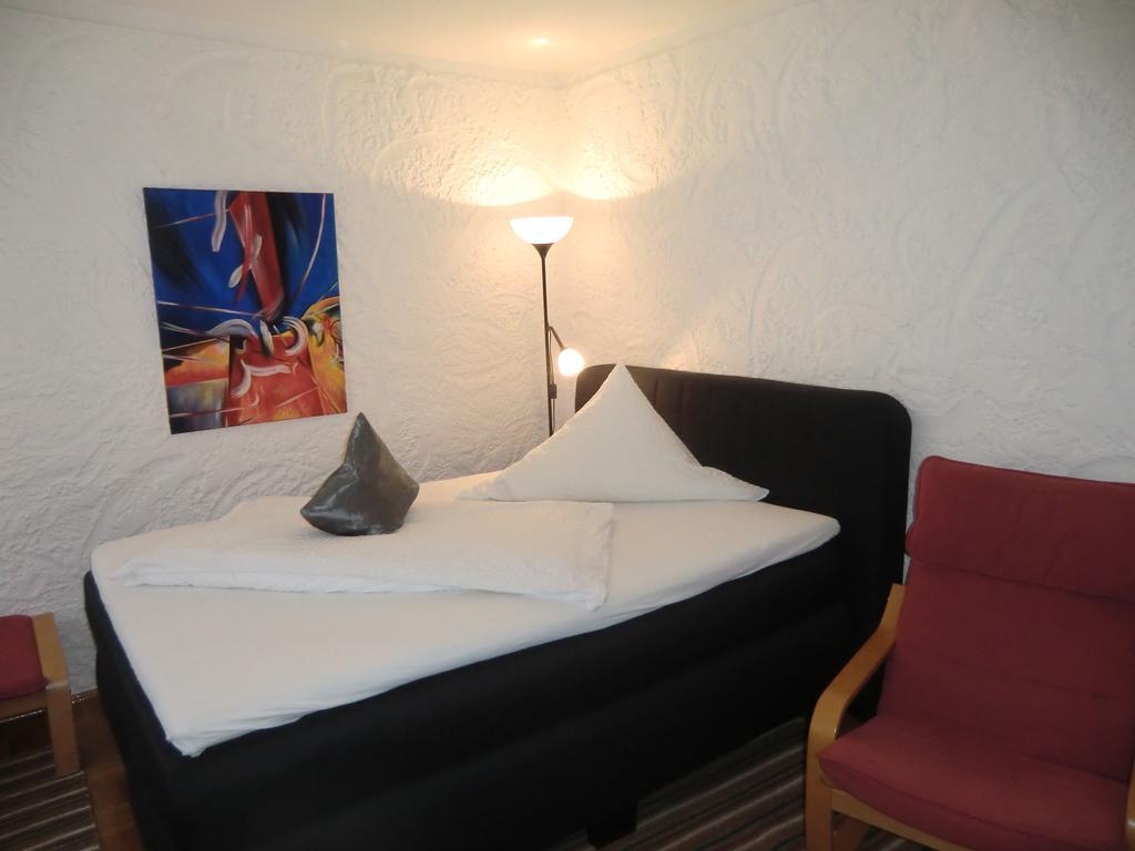Hotel Zrenners Garni Waldsassen Habitación foto